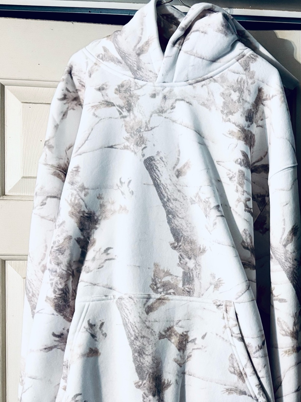 Comfrt White Oak Hoodie Medium